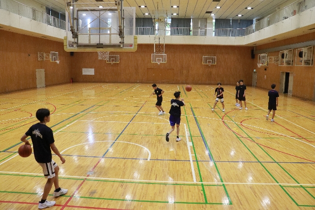 男子バスケットボール部 (1).JPG